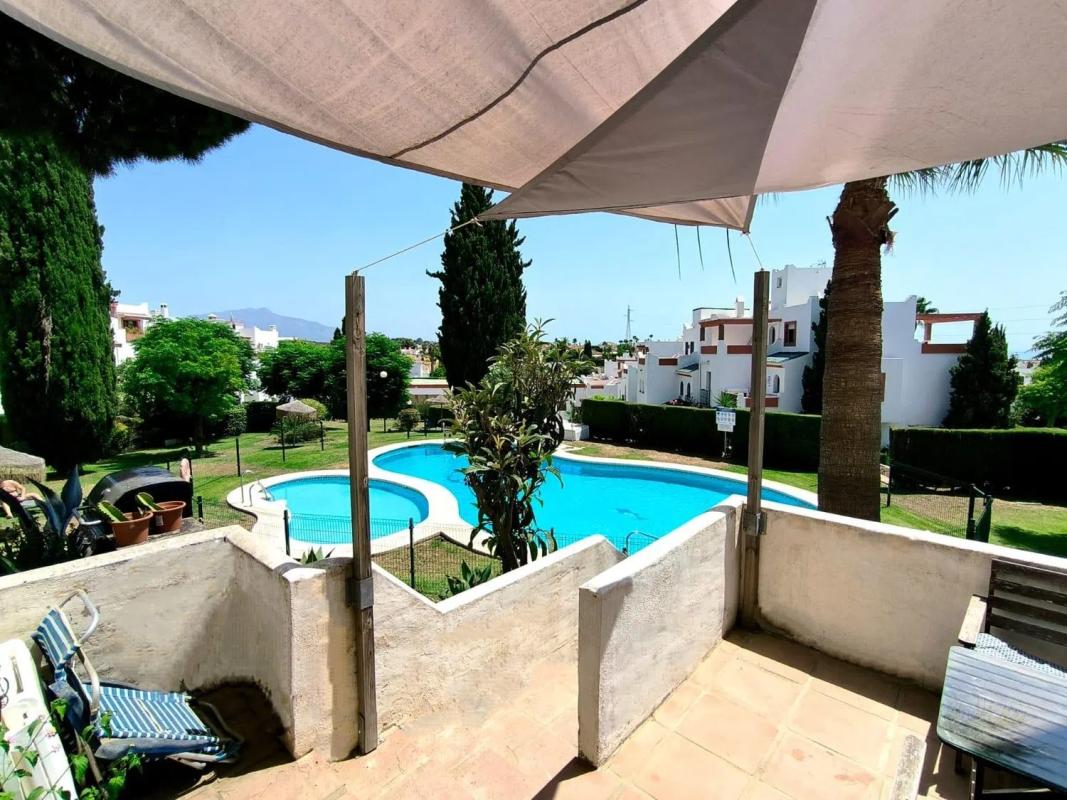 Venta de chalet independiente en S/N 39 (BEL-AIR), Estepona
photo 1