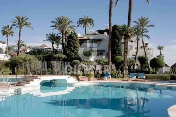 Ático en venta en  Calle del Mare Nostrum, Estepona photo 2