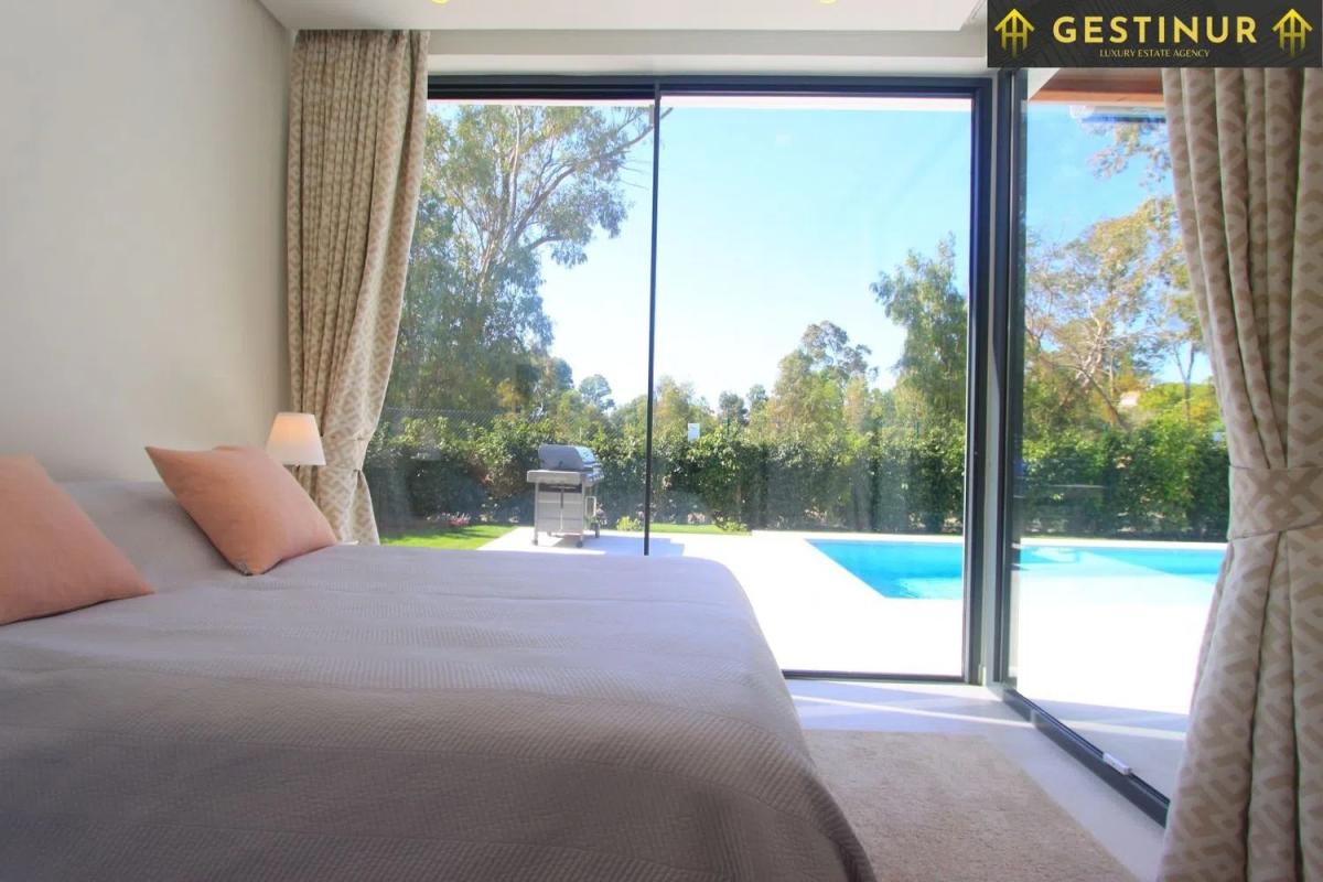 Venta de chalet independiente en Lugar Urbanizacion Pernet, 16, Estepona
 photo 3