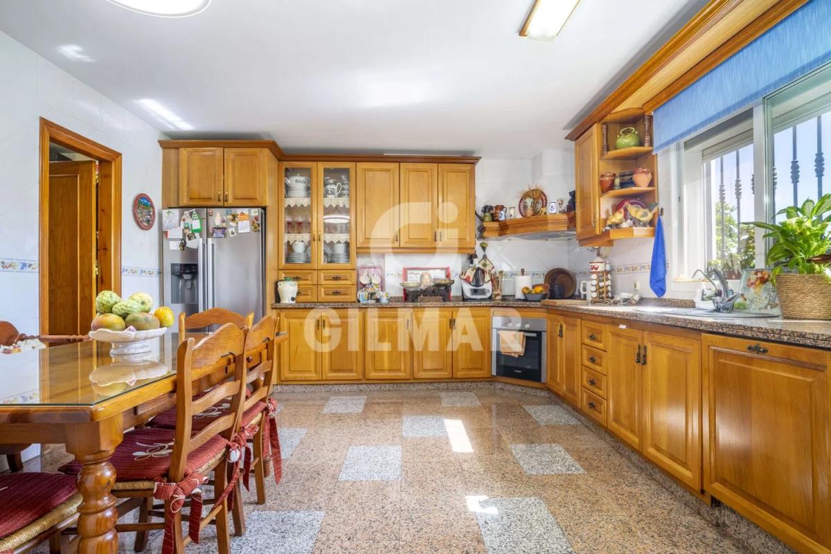 Venta de chalet independiente en Calle Veracruz, Estepona
photo 3