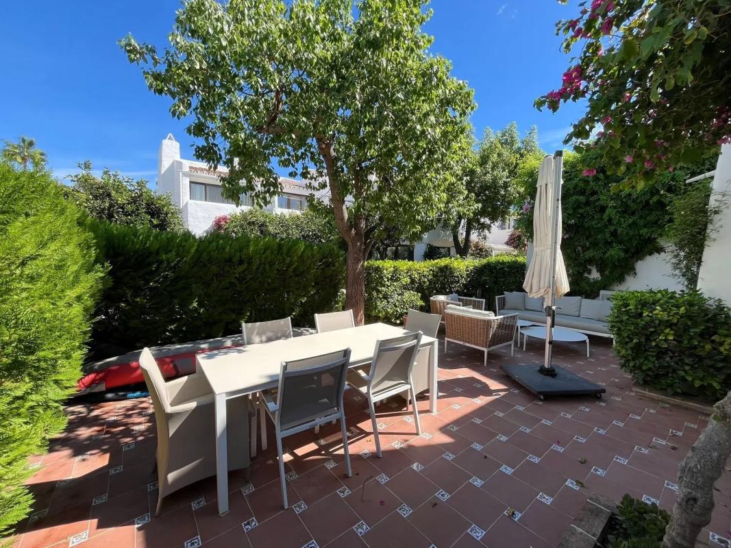 Venta de chalet independiente en Alberto, Estepona
 photo 2