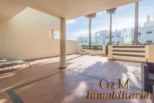 Mieszkanie na sprzedaż w Calle Tolox, Estepona photo 1