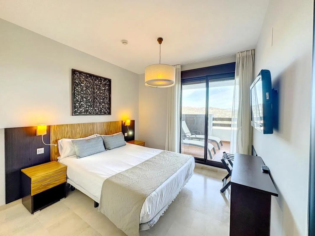 Venta de piso en Calle Flaminio, Estepona
 photo 2