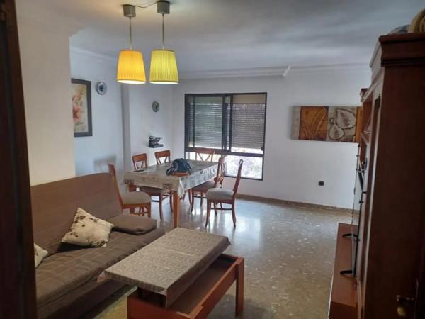 Продажа квартиры в Barrio Sierra de Estepona-Avda de Andalucia, Эстепона thumbnail 2