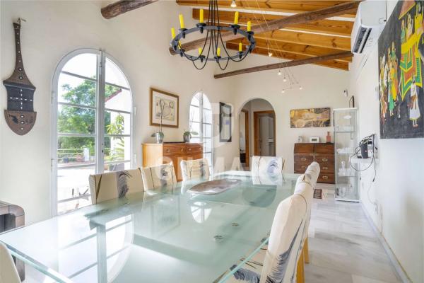 Detached villa for sale in  Camino Nicola, Estepona photo 4