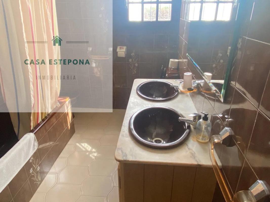Продажа отдельного шале в Barrio El Velerín, Эстепона photo 4