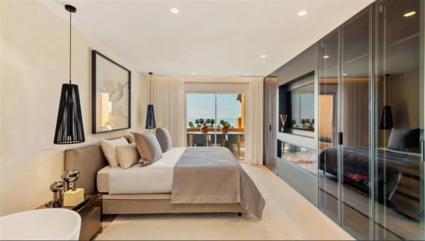 Продажа квартиры в Calle Mare Nostrum, puerta 121 Ur., 40, Эстепона thumbnail 2