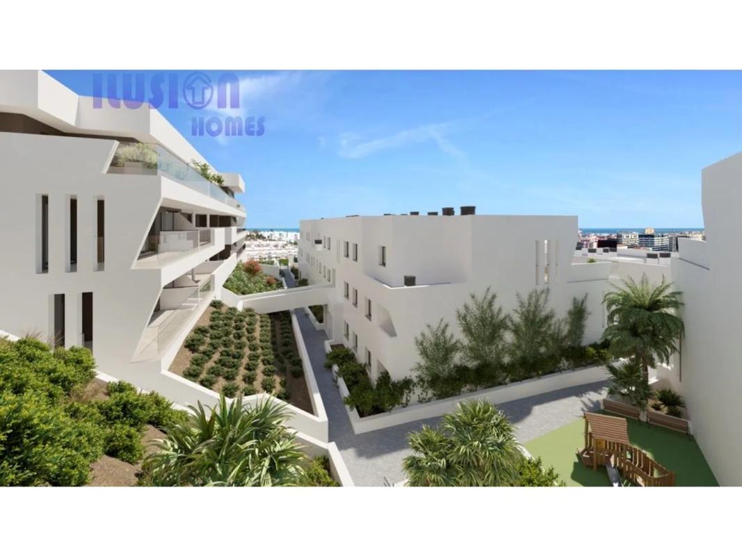 Продажа квартиры на Barrio Zona Calvario, Эстепона
photo 3