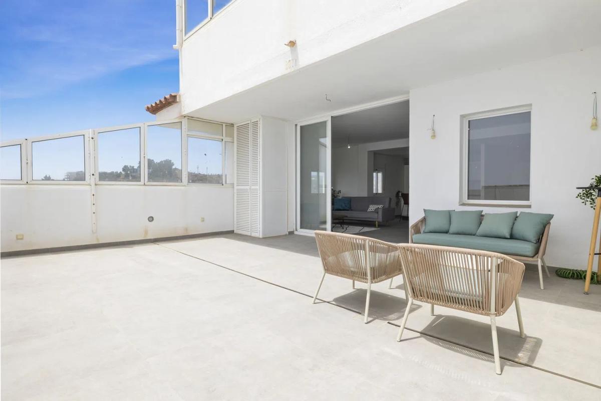 Venta de duplex en Road Nacional N-340 s/n, Estepona photo 3