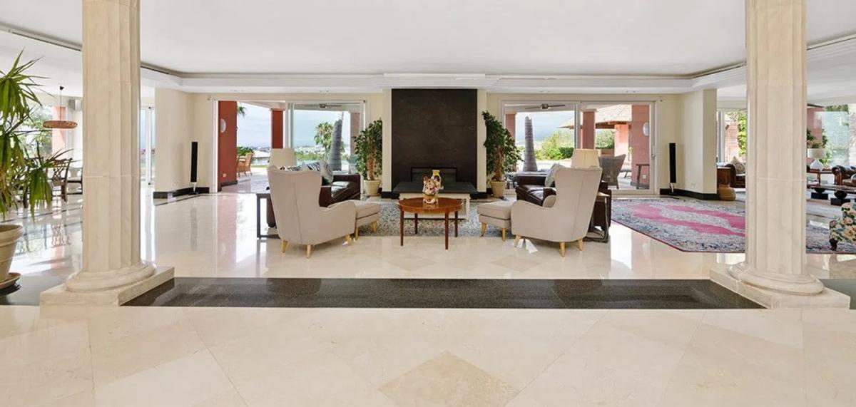 Venta de chalet independiente en Barrio Paraiso-Barronal, Estepona
 photo 3