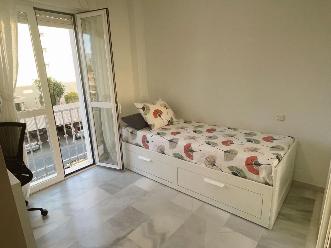 Продажа отдельного шале в  Atalaya del golf, 8, Эстепона photo 5