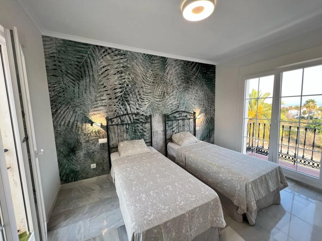 Venta de chalet independiente en Calle Pinechurst, 13, Estepona
 photo 5