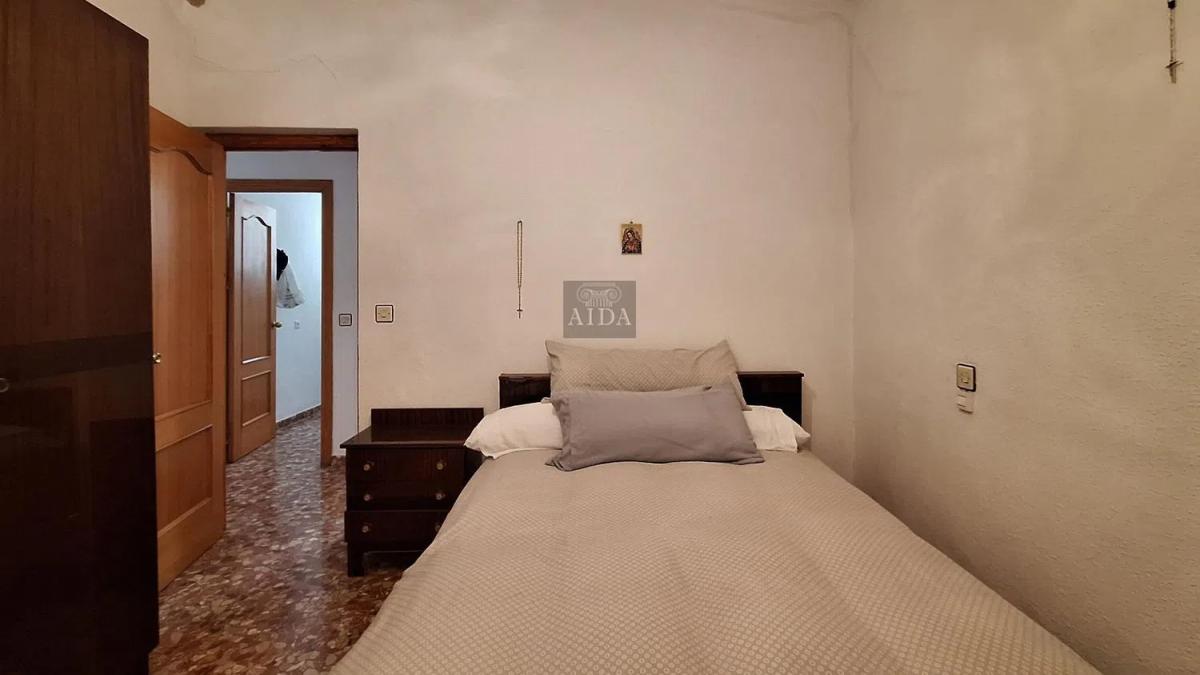 Продажа отдельного шале в  Barrio Centro, Эстепона photo 4