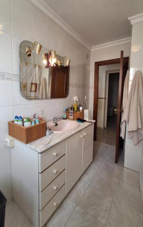 Коттедж на продажу в  Barrio Parque Central, Эстепона photo 4