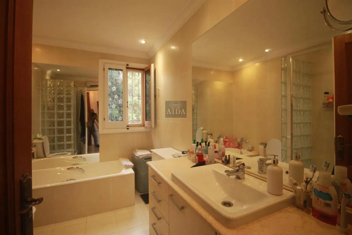 Продажа отдельного шале в Barrio Zona Calvario, Эстепона photo 3