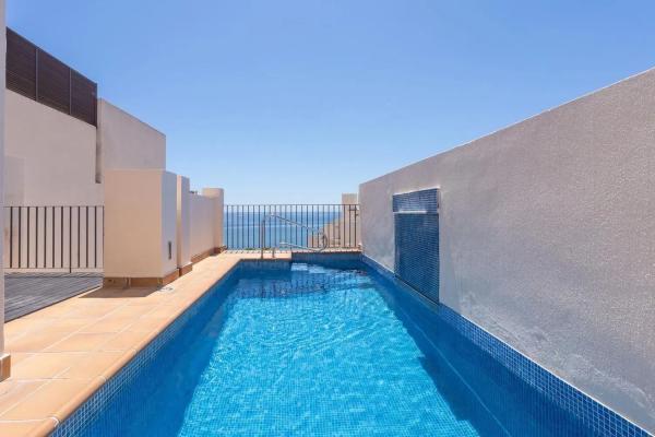 Ático en venta en  Calle del Mare Nostrum, 42, Estepona photo 2
