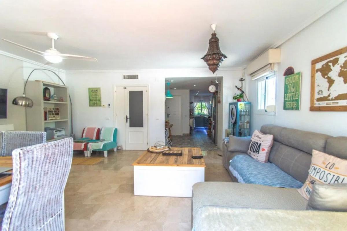 Venta de chalet independiente en Calle del Estanque, Estepona
 photo 3