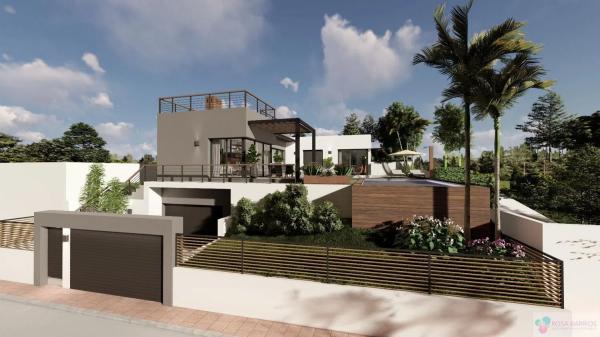 Chalet independiente en venta en  Calle Nicaragua s/n, Estepona photo 1