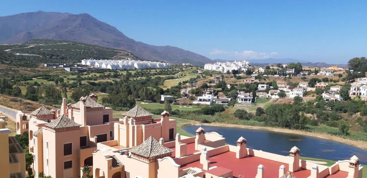 Duplex sale in Calle Peru s/n, Estepona photo 2