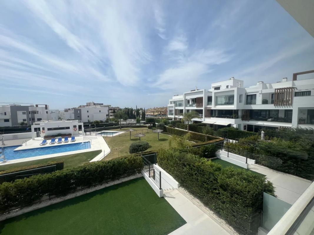 Sprzedaż mieszkania w Avenida de Bel-Air, Estepona
photo 1