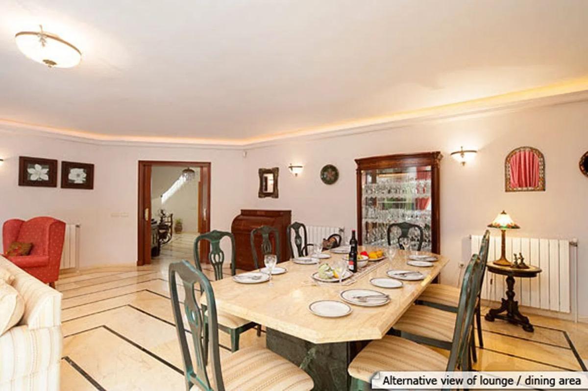 Venta de chalet independiente en Urbanizacion Bel Air s/n, Estepona
 photo 3