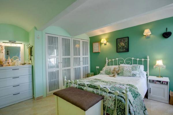Wolnostojąca willa na sprzedaż w  Calle Maestro Serrano, Estepona photo 4