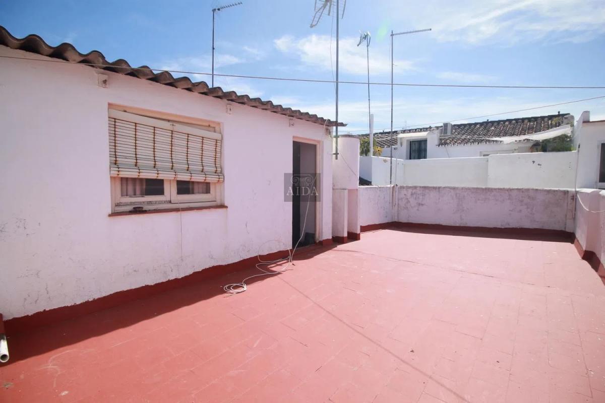 Venta de chalet independiente en Barrio Centro, Estepona
photo 1