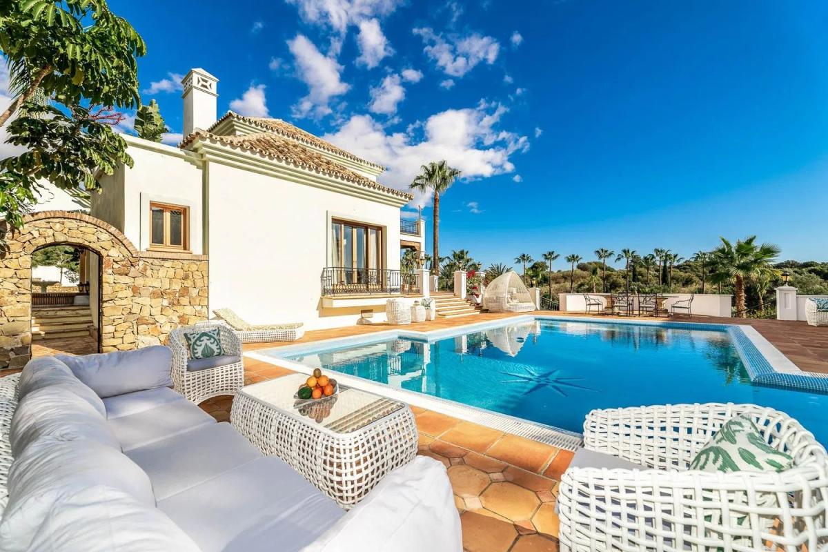 Venta de chalet independiente en Barrio Paraiso-Barronal, Estepona
photo 5
