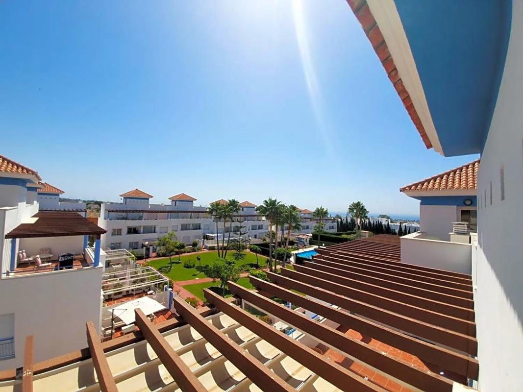 Sprzedaż niezależnego domku jednorodzinnego w Barrio Bel-Air, Estepona photo 1