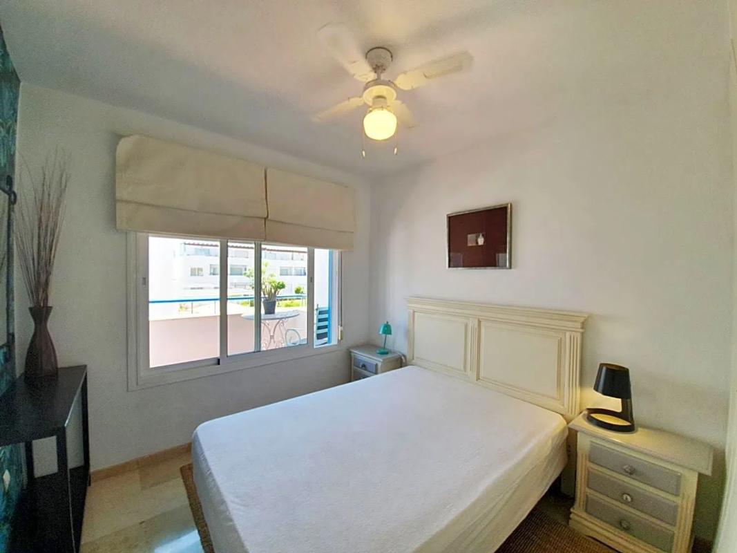 Sprzedaż niezależnego domku jednorodzinnego w Barrio Bel-Air, Estepona photo 3