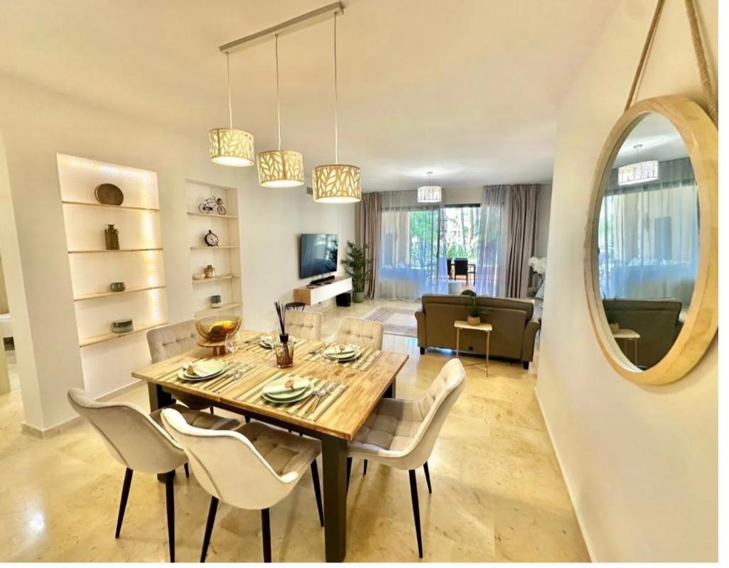Sale of apartment in Barrio Nueva Atalaya, Estepona
photo 2