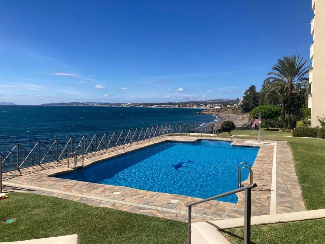 Продажа квартиры на Calle Playa del Cristo, 1 -V, Эстепона
photo 2