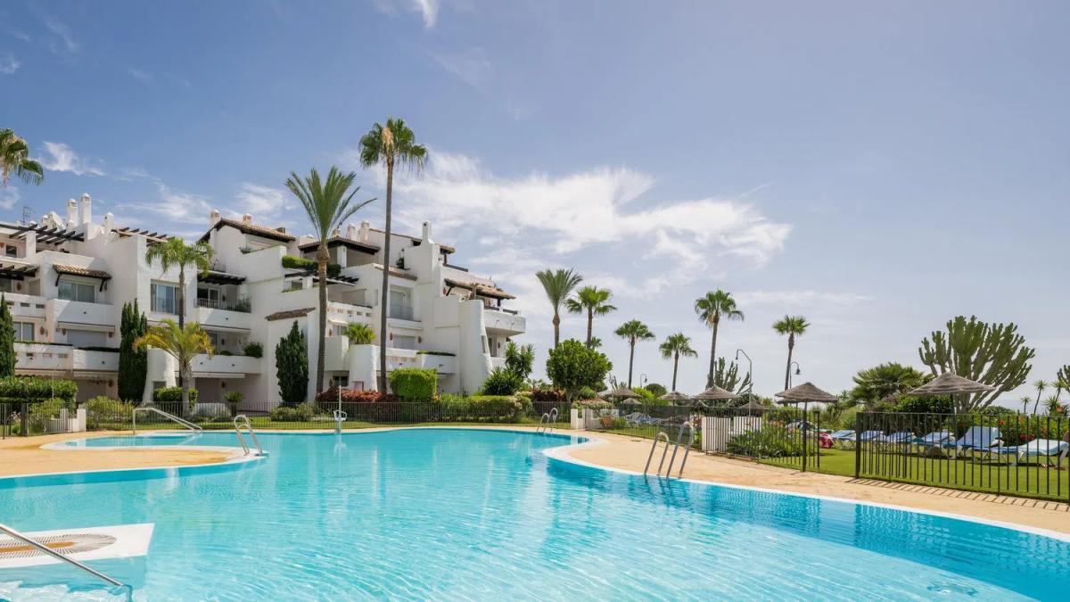 Venta de piso en Calle Trajano, Estepona
photo 4