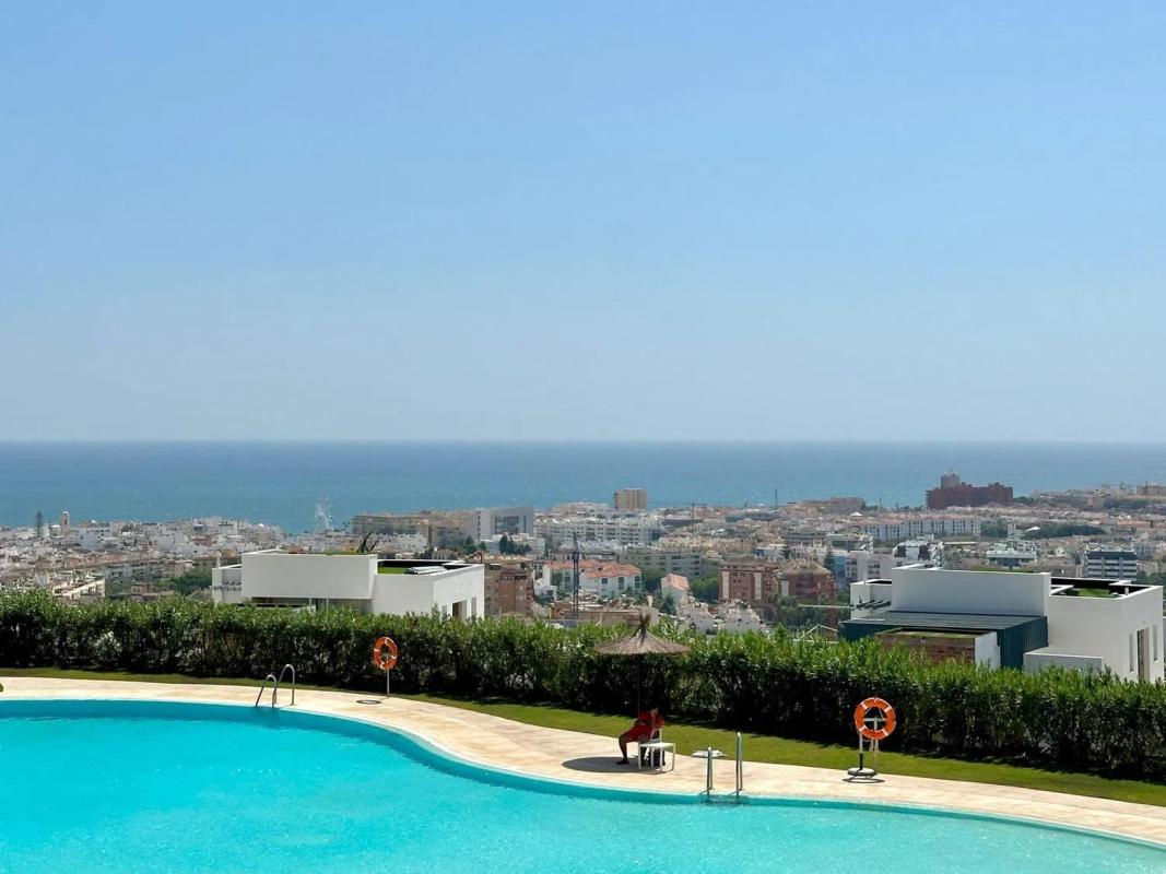 Venta de piso en Avenida San Eusebio, 25, Estepona
photo 1