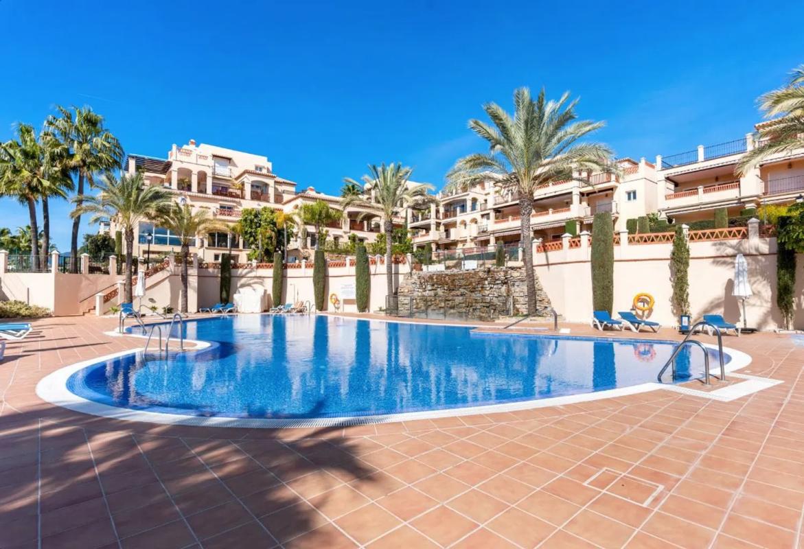 Venta de piso en Marques de Atalaya 0, Estepona
photo 1