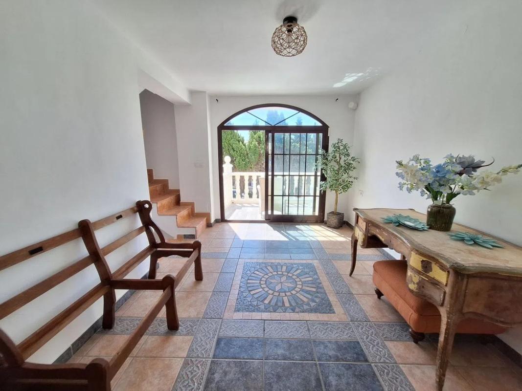 Venta de chalet independiente en Bahia dorada, 23, Estepona
photo 2