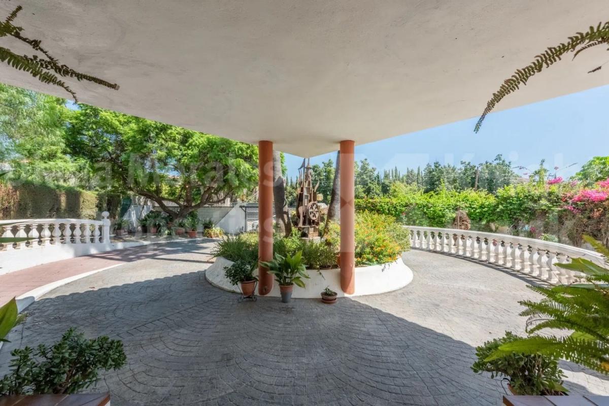 Venta de chalet independiente en Barrio Bel-Air, Estepona
 photo 3
