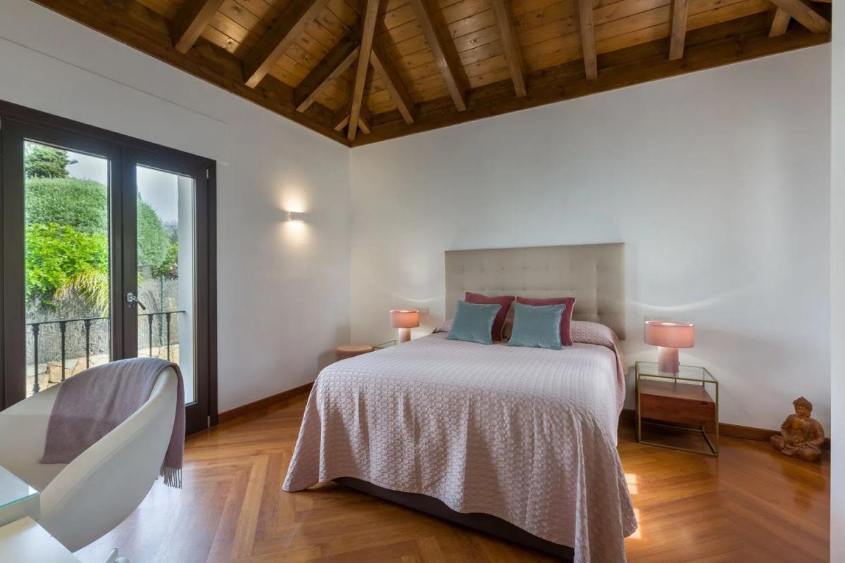 Sprzedaż niezależnego domku jednorodzinnego w Barrio Casasola, Estepona photo 5