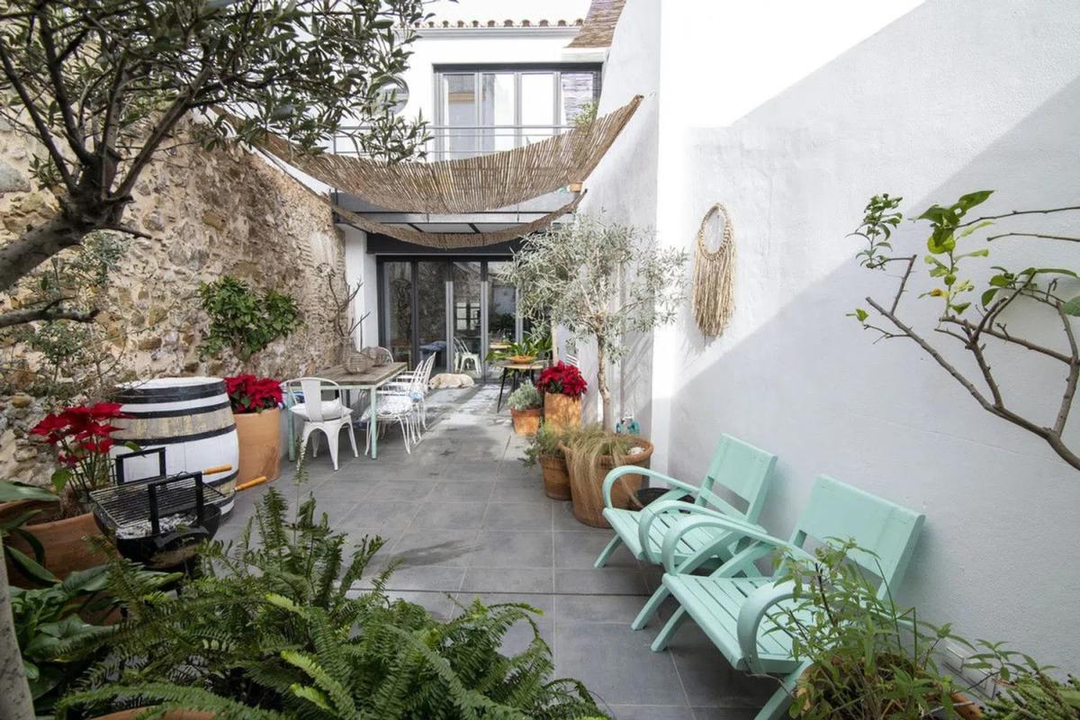 Venta de chalet independiente en Calle San Antonio, 29 -23, Estepona
photo 1