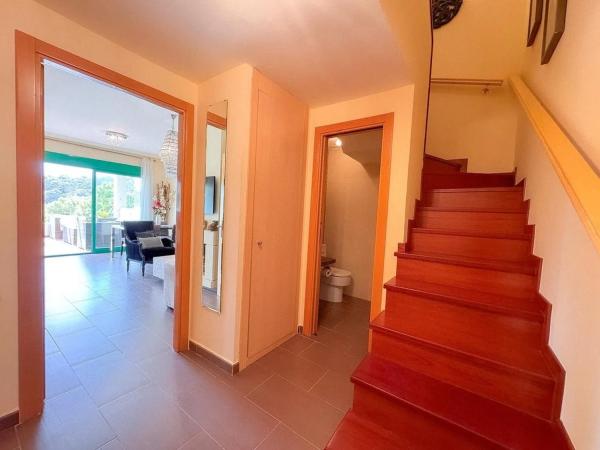 Penthouse for sale in  Terreno Sup, Estepona photo 4