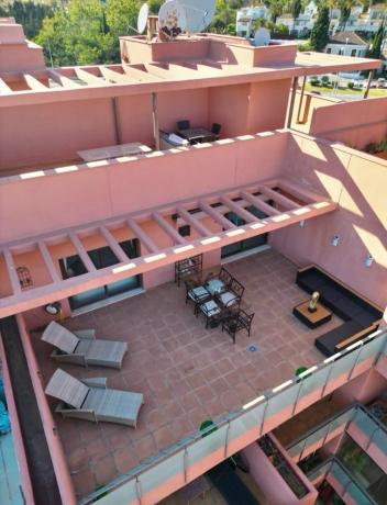 Penthouse for sale in  Calle Sefardi, Estepona photo 4