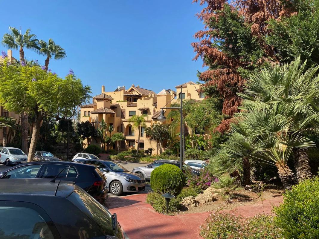 Sprzedaż mieszkania w Calle Girasol, 10, Estepona
 photo 2