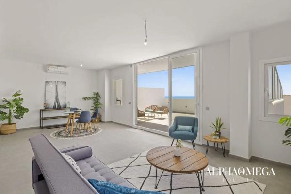 Duplex en venta en Estepona, Estepona thumbnail 2