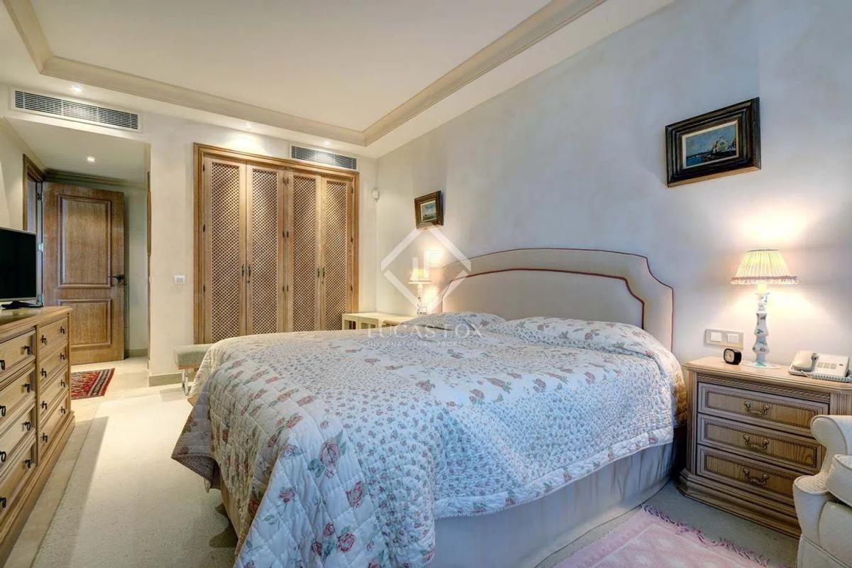 Venta de piso en Via del Mediterráneo, Estepona
 photo 3
