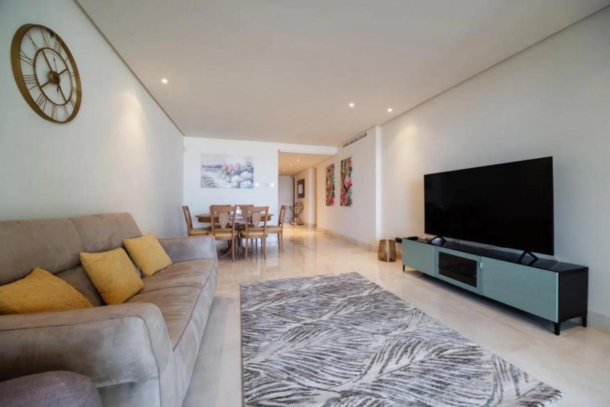 Продажа квартиры на Avenida del Carmen, 89, Эстепона
photo 2