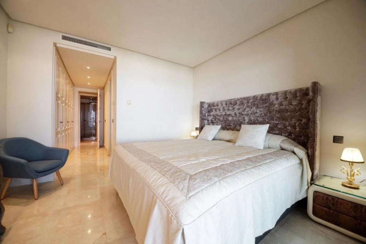 Продажа квартиры на Avenida del Carmen, 89, Эстепона
photo 3