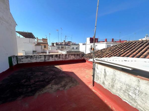 Detached villa for sale in  Barrio Centro, Estepona photo 2