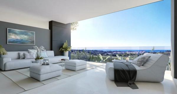 Piso en venta en Avenida Parque Selwo, Estepona photo 1