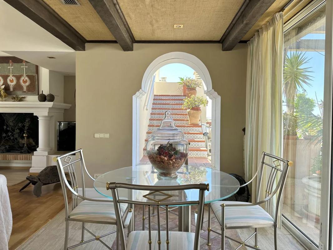Penthouse sale in Calle Sierra Morena, 8, Estepona photo 2