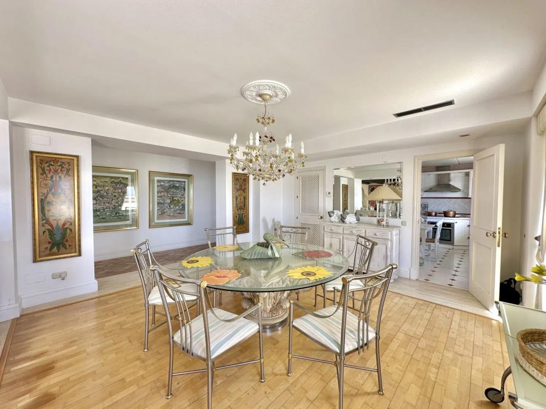 Penthouse sale in Calle Sierra Morena, 8, Estepona photo 5